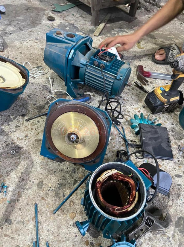 Sửa máy bơm nước giá rẻ