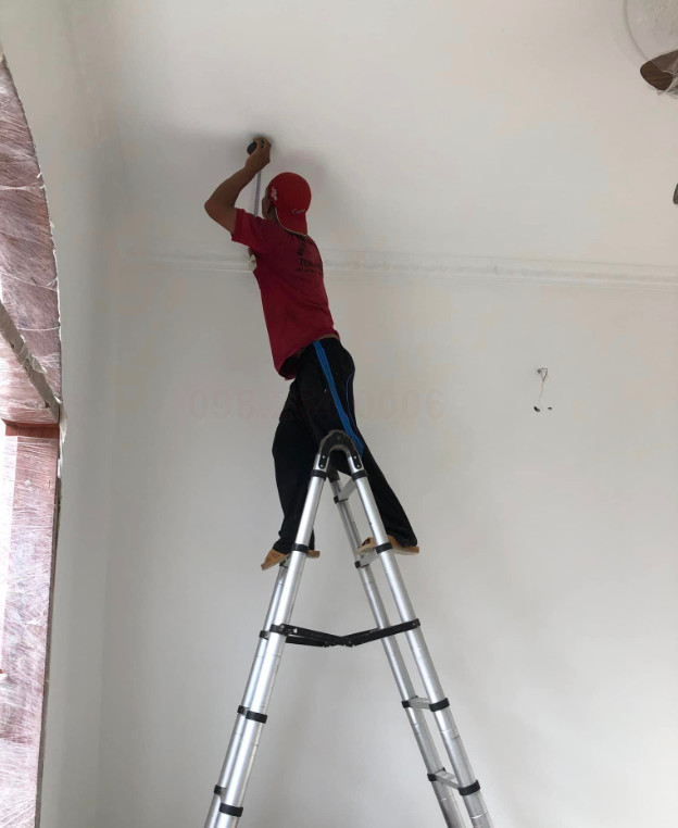 Thợ sửa chữa điện nước tại Quận 7